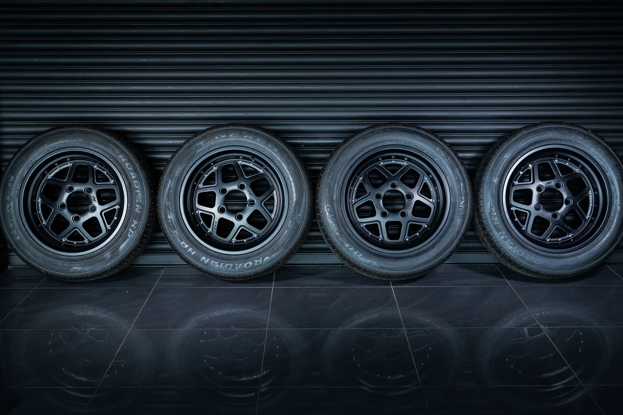 4 X Chelsea Truck Company Land Rover Defender (1991-2016)  Open Mondial Prototype -  Alloy Wheels & Tyre Package