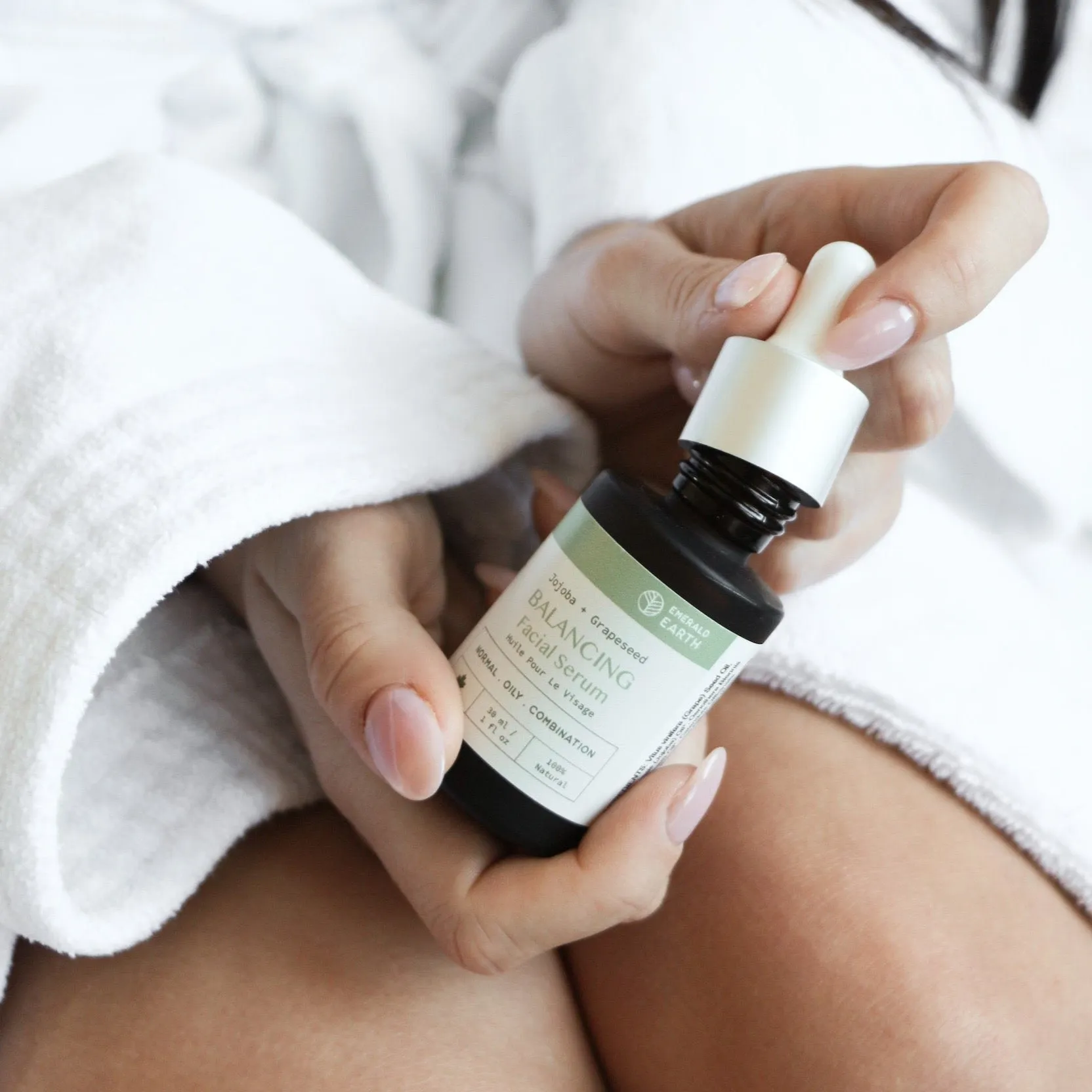 Balancing Facial Serum with Jojoba   Grapeseed