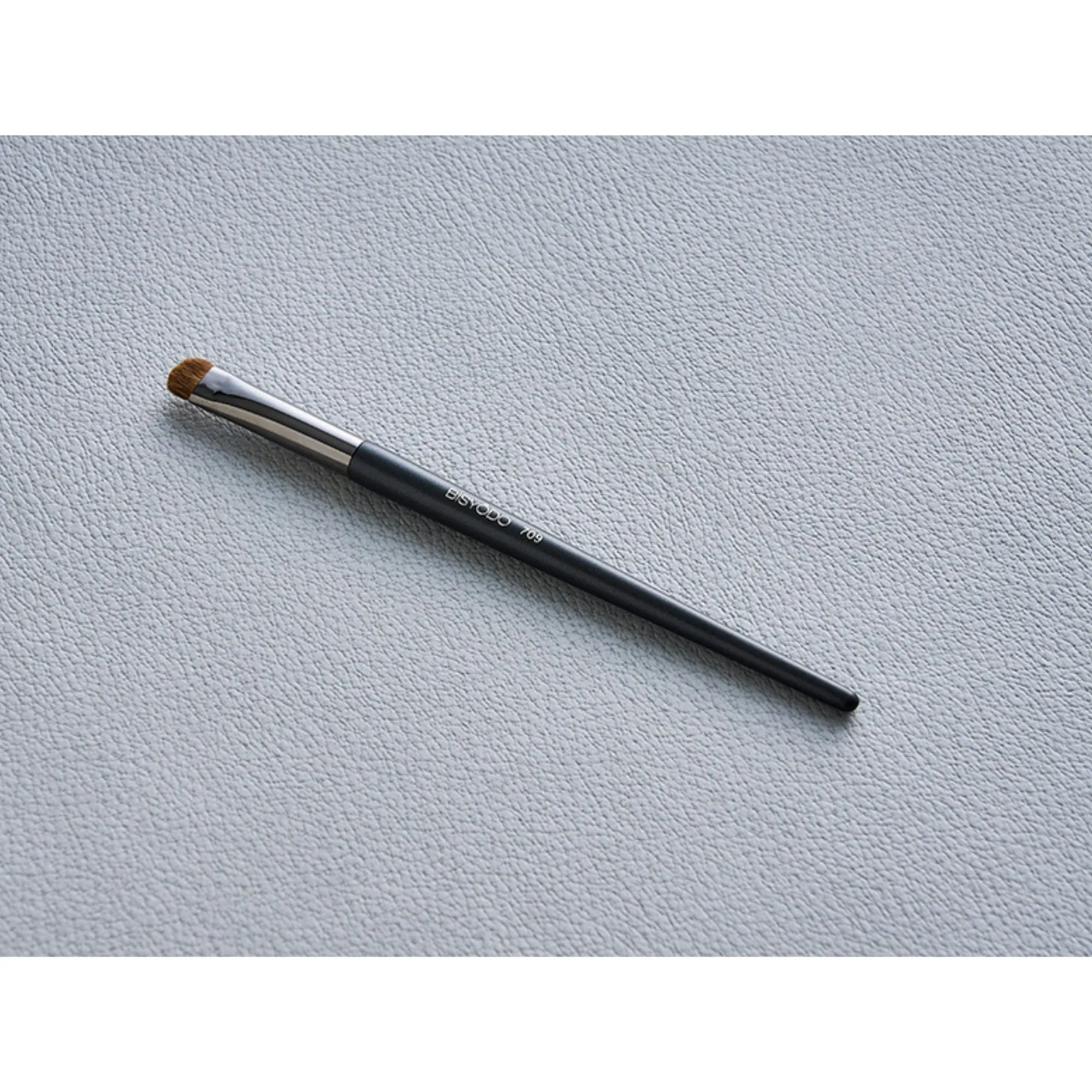 Bisyodo T-709 Smudge Brush, Tsumugi Series