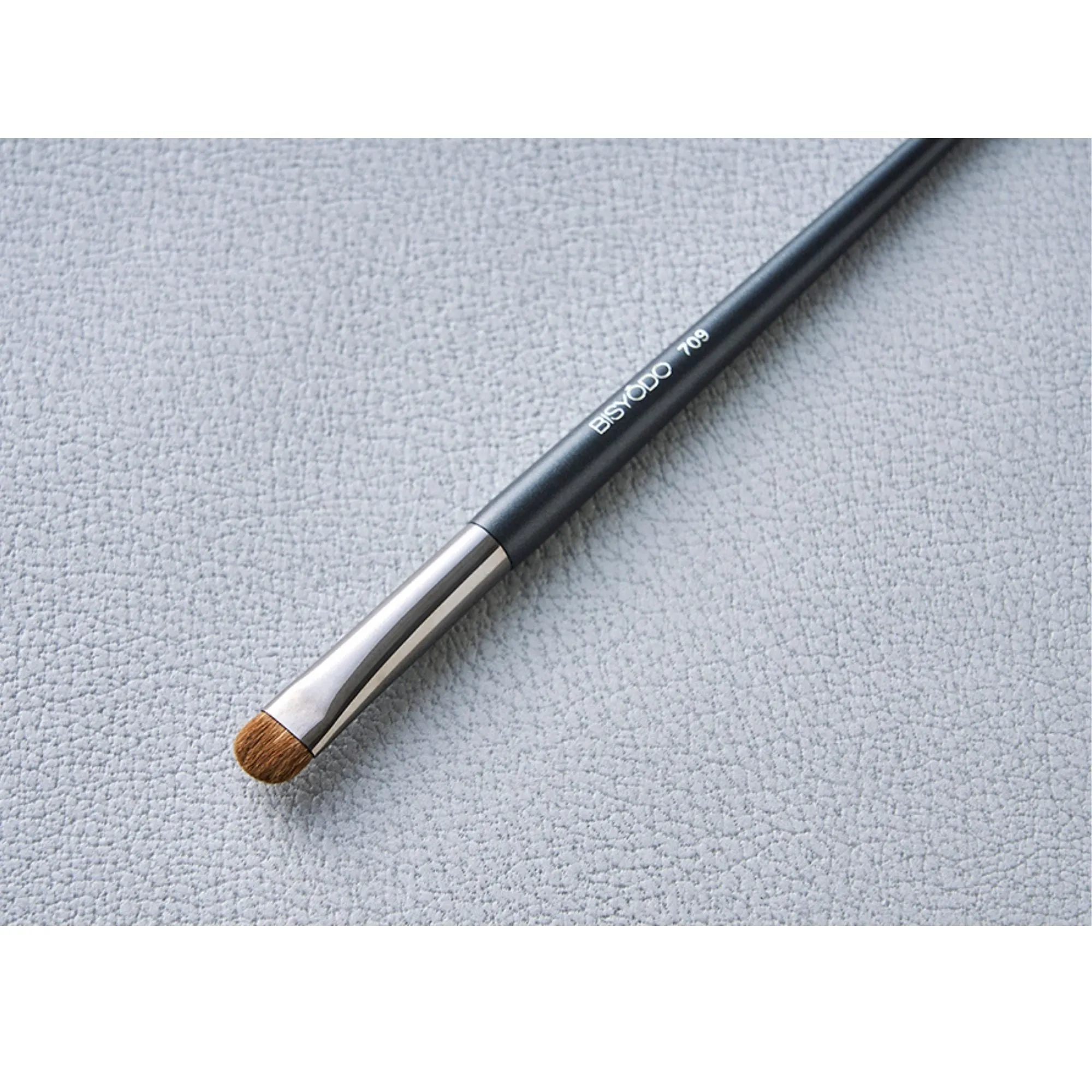 Bisyodo T-709 Smudge Brush, Tsumugi Series