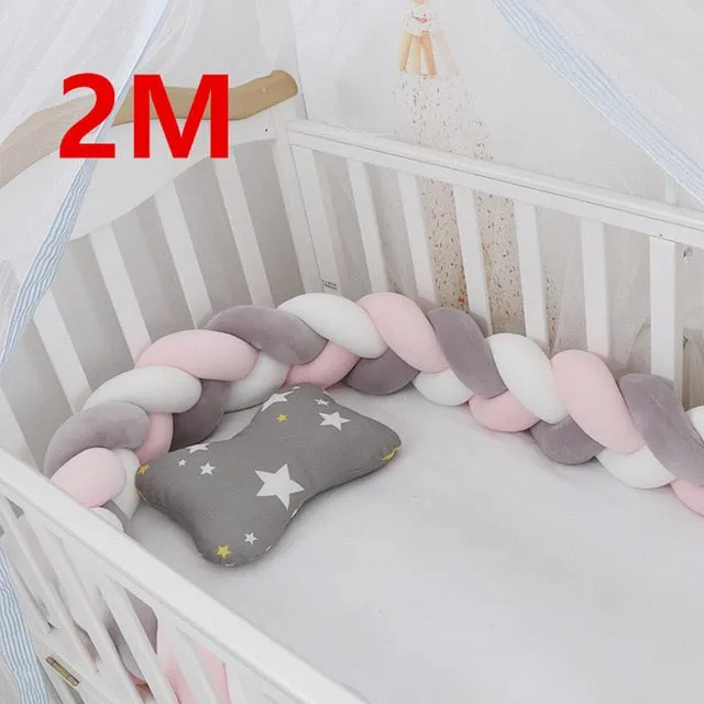 Contour de lit de bébé III