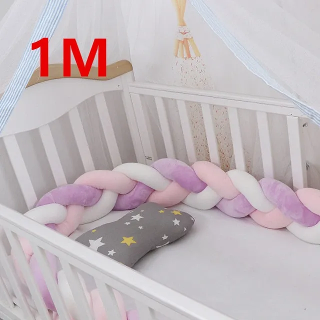 Contour de lit de bébé III
