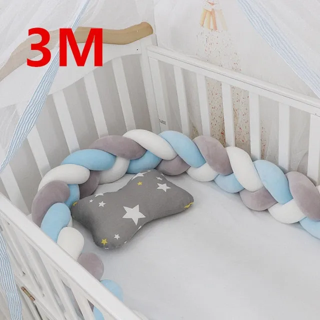 Contour de lit de bébé III