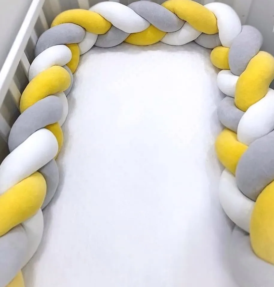 Contour de lit de bébé III