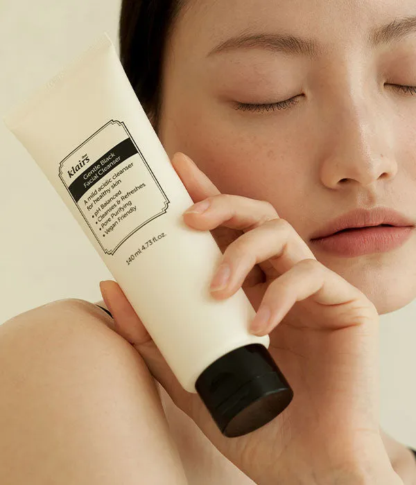 DEAR KLAIRS gentel black facial cleanser غسول مقشر للبشرة من دير كليرز