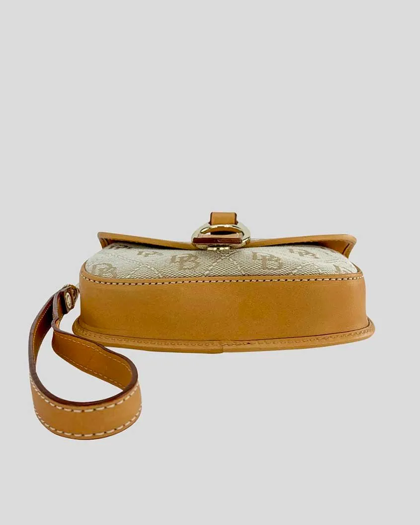 Dooney and Bourke Wristlet