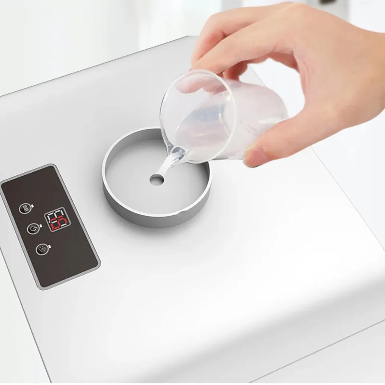 Folding White Cold Face Steamer with Spectrometer Spray