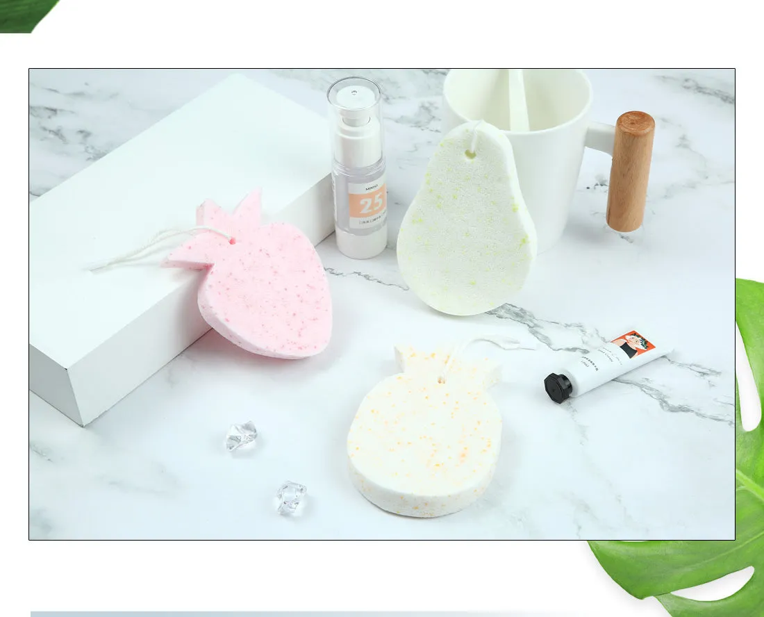 Fruit Series Facial Cleansing Puff (Strawberry)