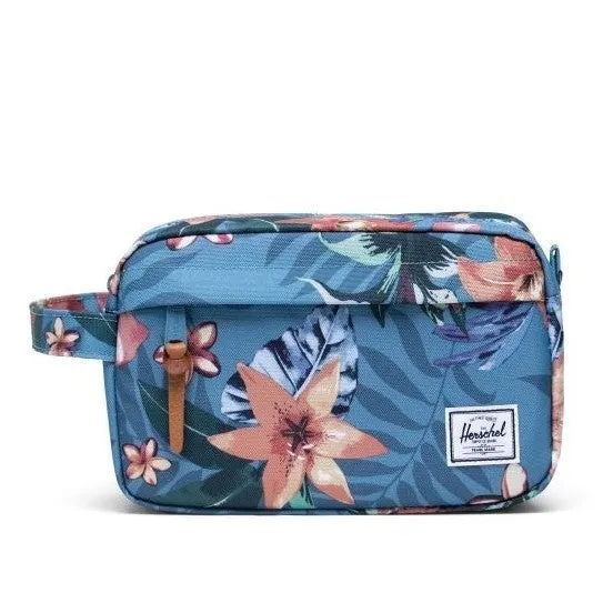 Herschel Supply Co. Chapter Travel Kit