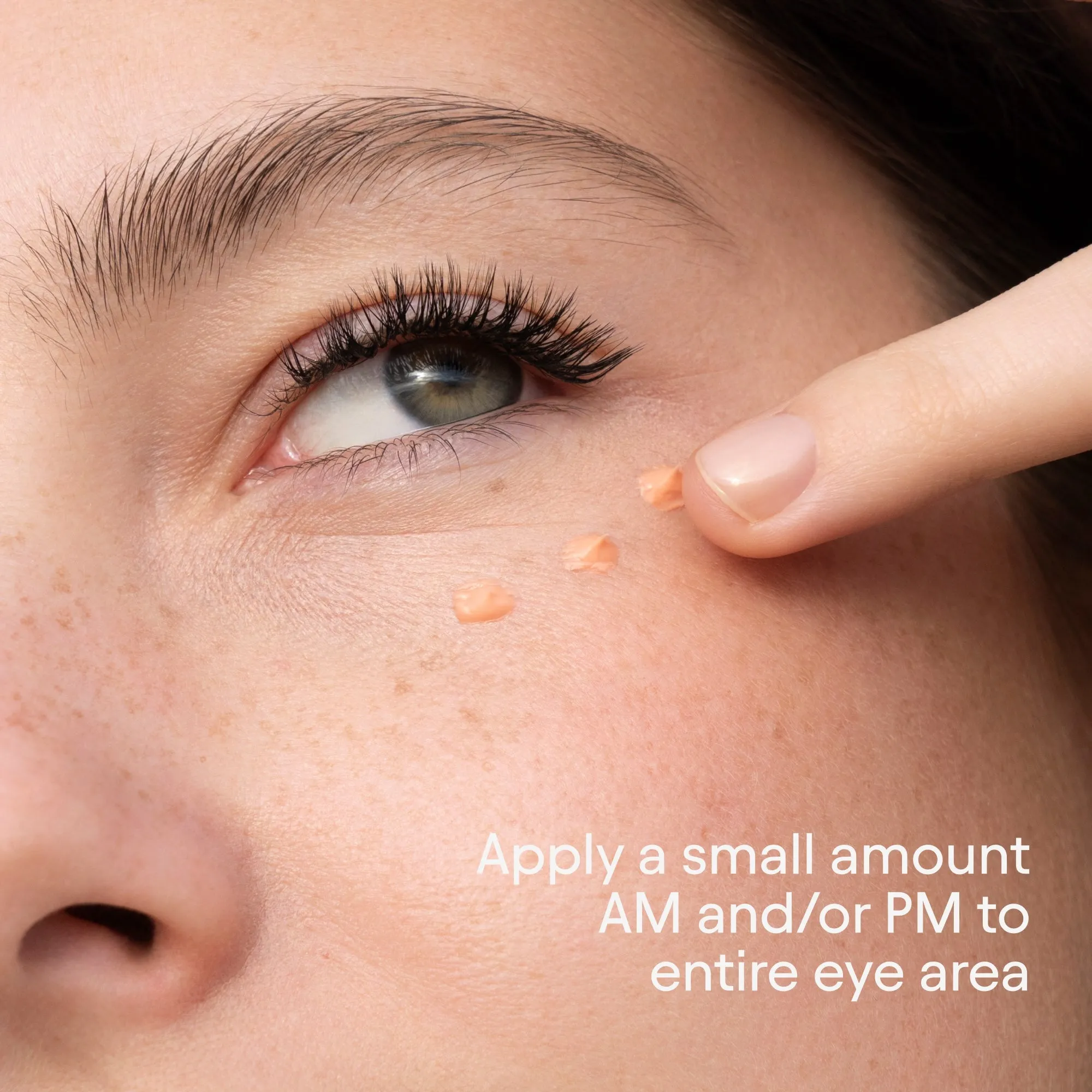 Instant Bright Eye With Peptides & Niacinamide