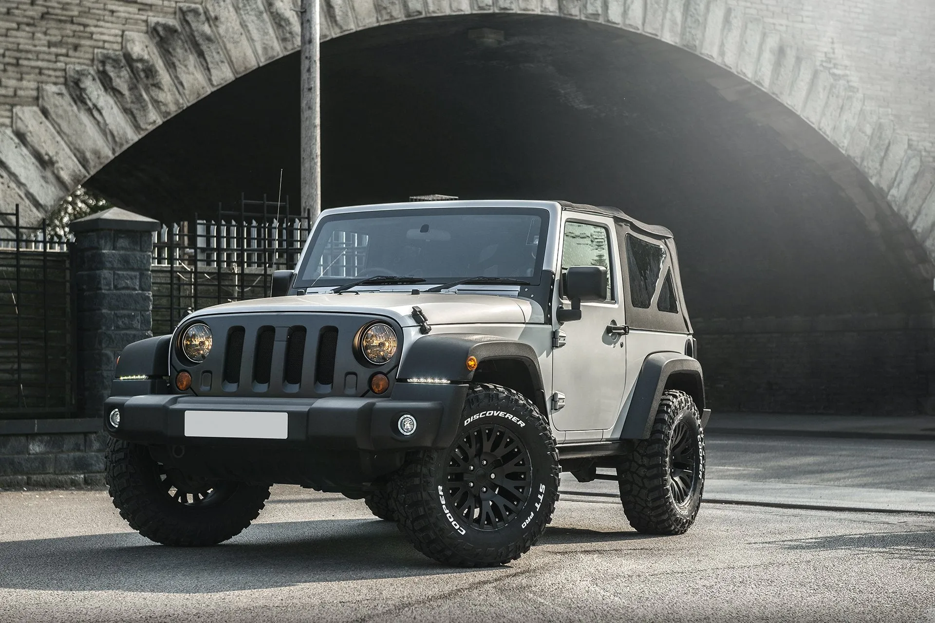 Jeep Wrangler JK 2 Door Black Hawk - Silver Exterior