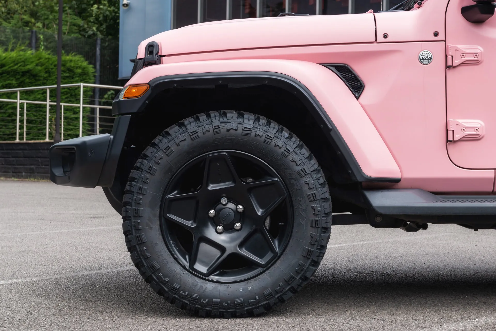 Jeep Wrangler JL 2 Door - Exterior Pink