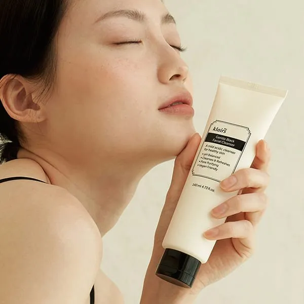 Klairs Gentle Black Facial Cleanser 140ml