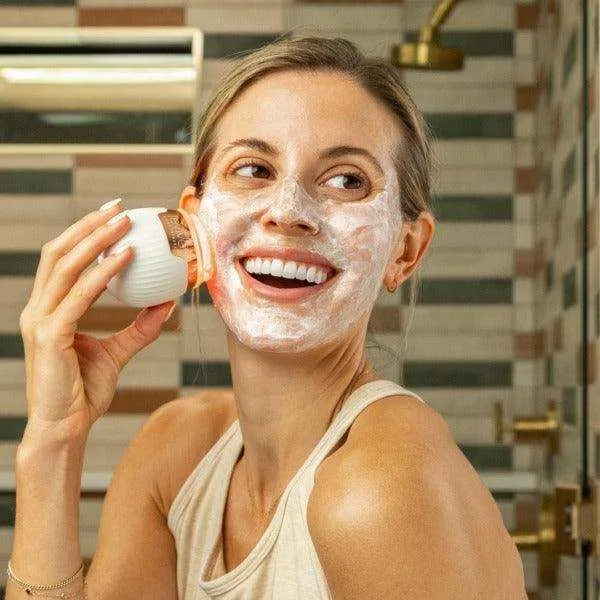 LED Technologies Soniqué Mini Acne LED Sonic Cleanser