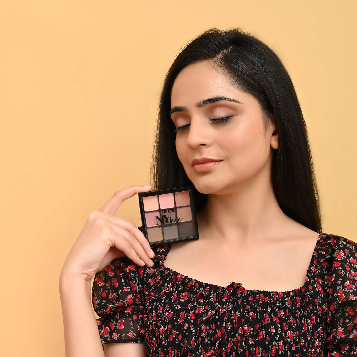 NY Bae Eye-Love Eyeshadow Palette | 9in1 Palette | Matte & Shimmer | Intense Pigment | Easily Blendable | Long Lasting | Smooth Finish | Nudes & Blacks- Bloom Beauty 02 (9 g)