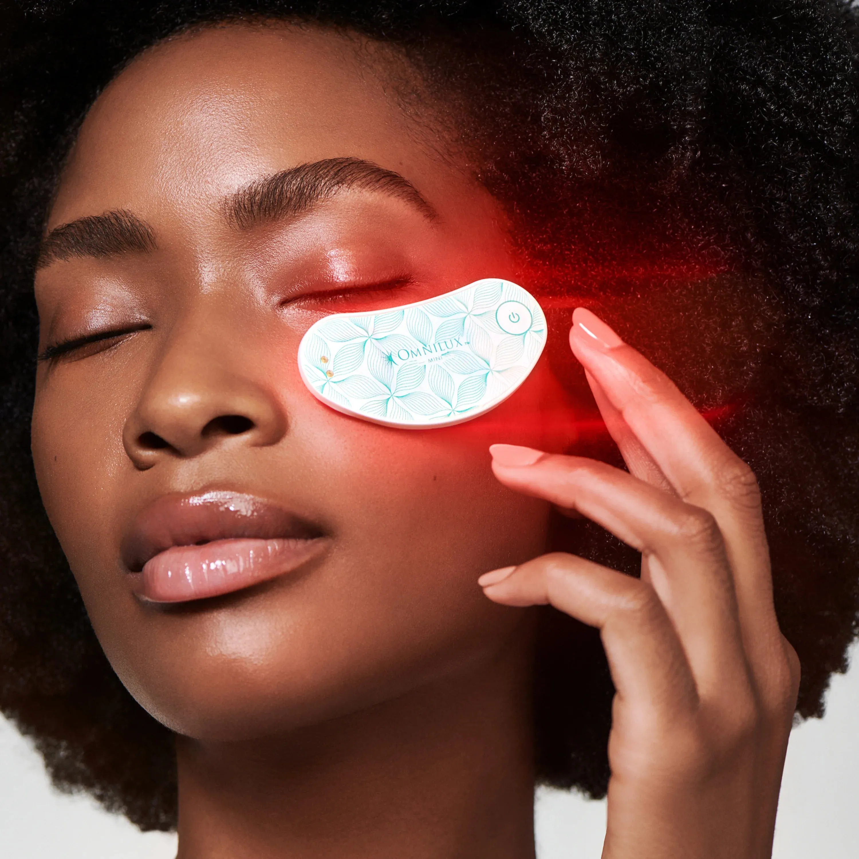 Omnilux Mini LED Eye Brightener