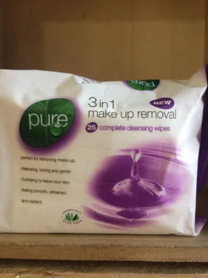 Pure 3 In 1 Make Up Removal Wipes 25's