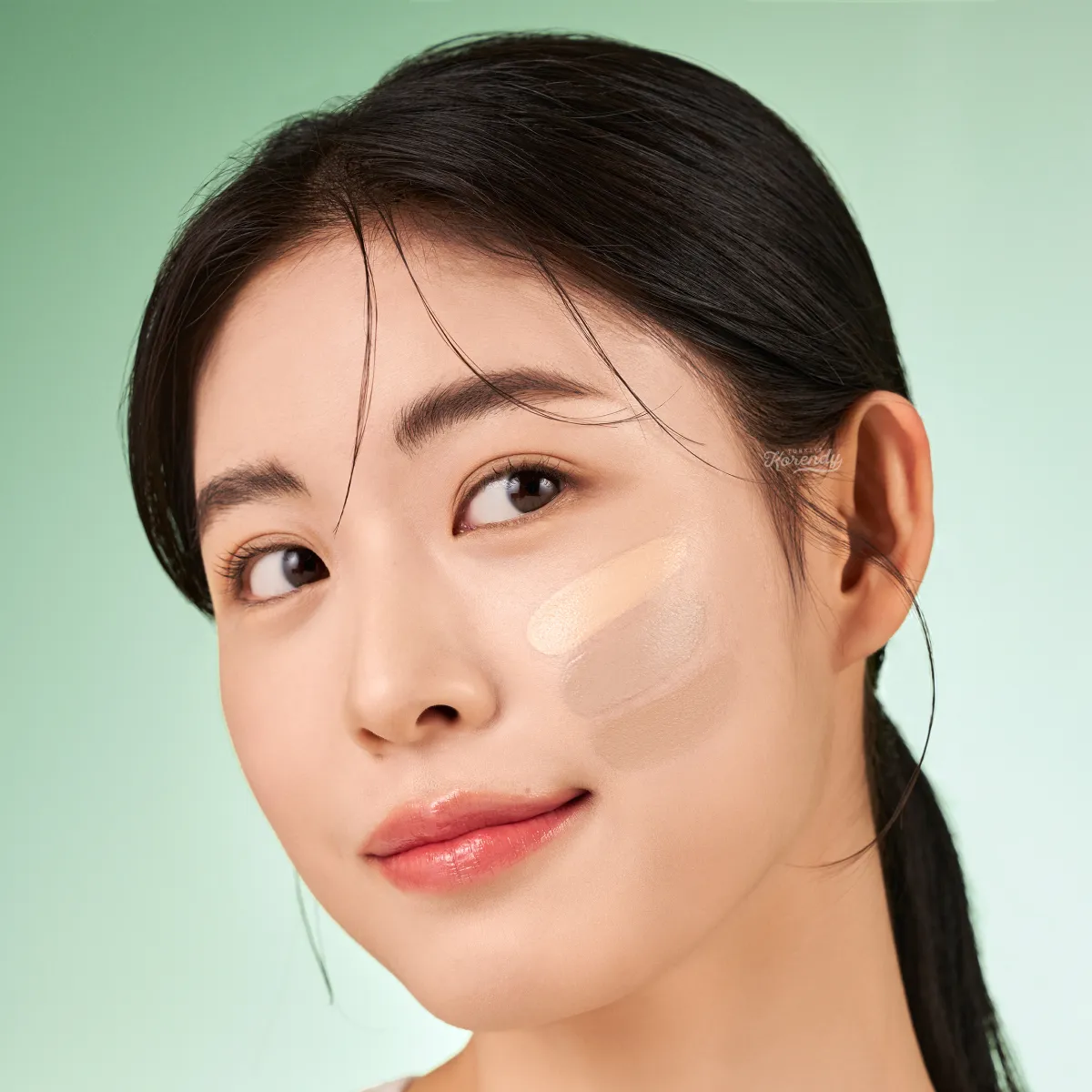Purito - Wonder Releaf Centella BB Cushion SPF 30  PA    (Leke ve Gözenek Kapatıcı Mavi Işık ve UV Korumalı Centella Cushion) 15g   15 İç Yedek