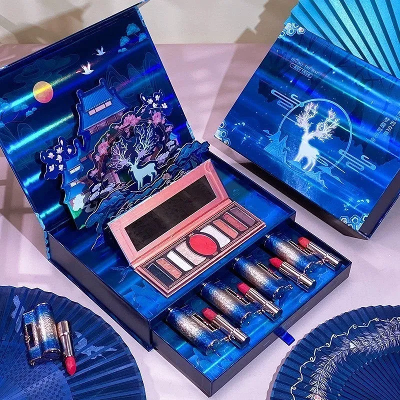 Red Eyeshadow Makeup Set