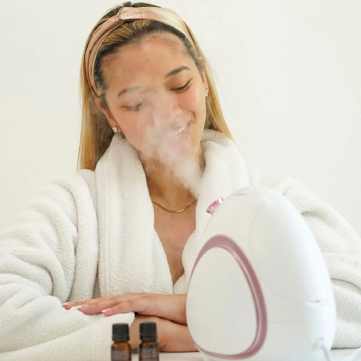 Rivo Nano-Glow Facial Steamer