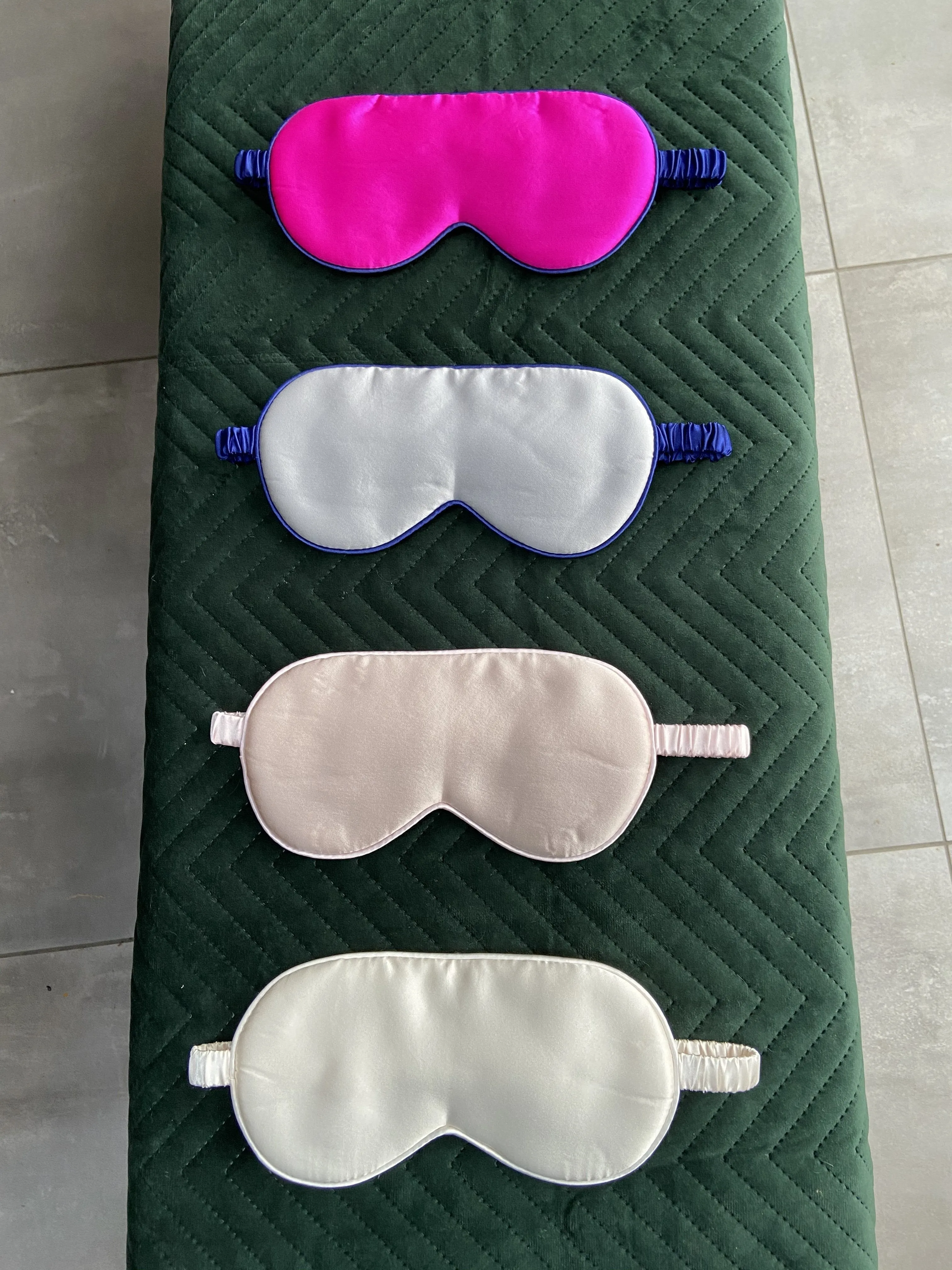Silk Eye Mask Cream
