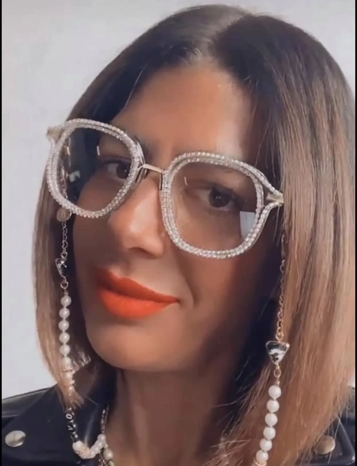 Sis Kiss Glasses Chain Sets