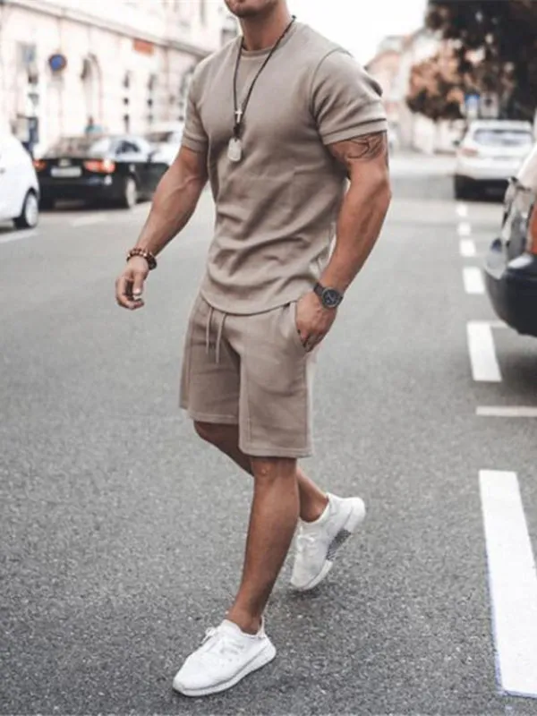 Solid Color Short Sleeve Top with Drawstring Shorts Two-Piece Men’s Set