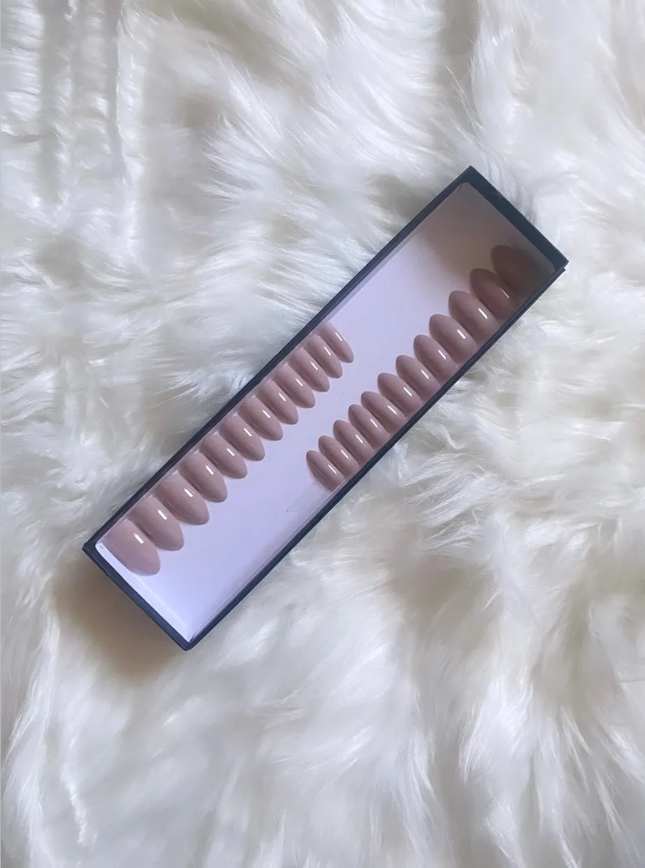Spring into the Shade '22: The Perfect Length - Stiletto