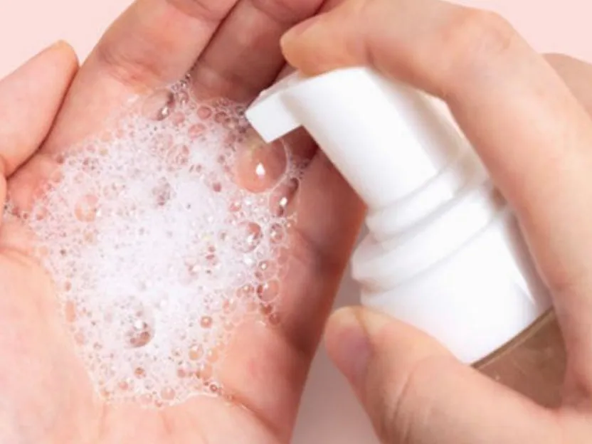 TONYMOLY Three Herb Blemish AC Bubble Foam غسول فوم للبشرة لعلاج الحبوب
