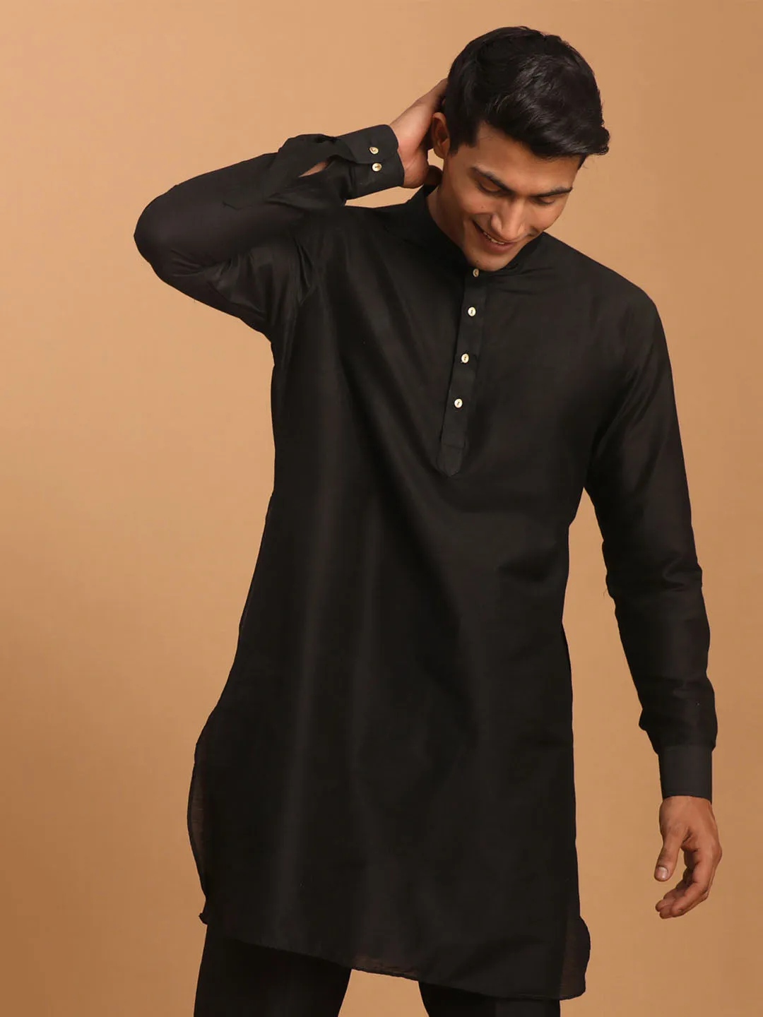 VASTRAMAY Men's Black Silk Blend Curved Hem Kurta