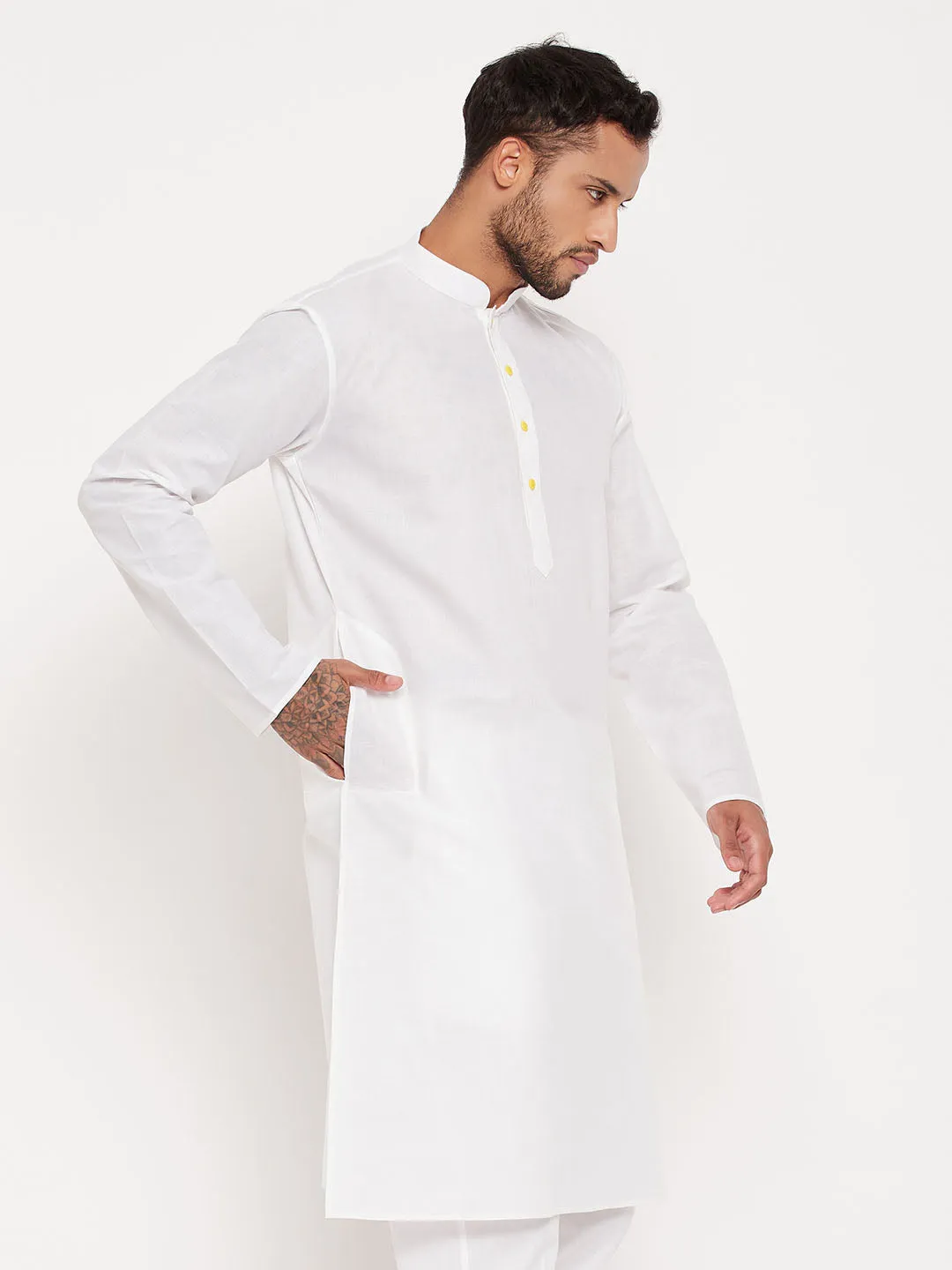 VM BY VASTRAMAY Men's Cream Cotton Kurta