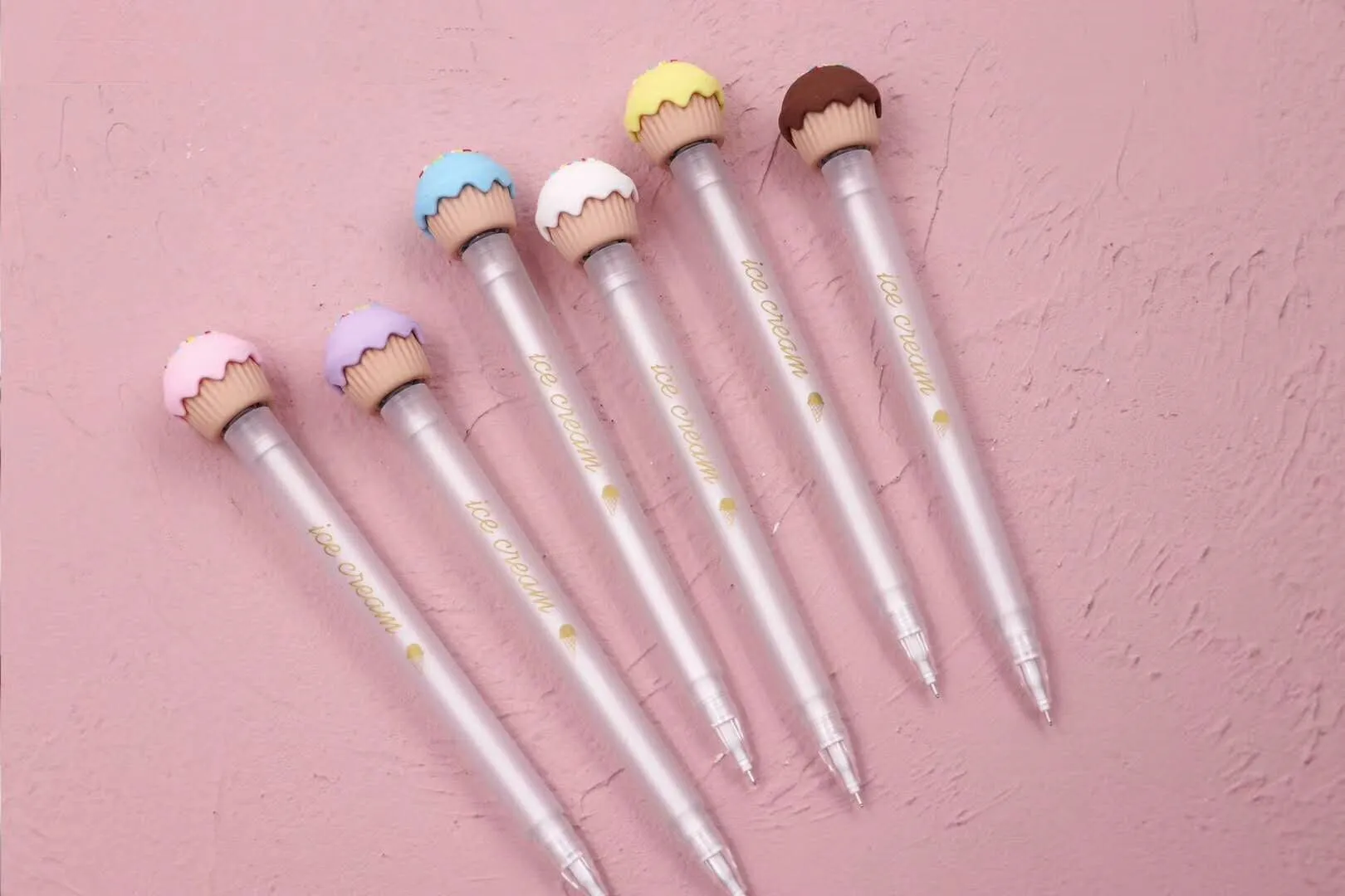 X 22316 SPINNING ICE CREAM CAKE GEL PEN-DISCONTINUED