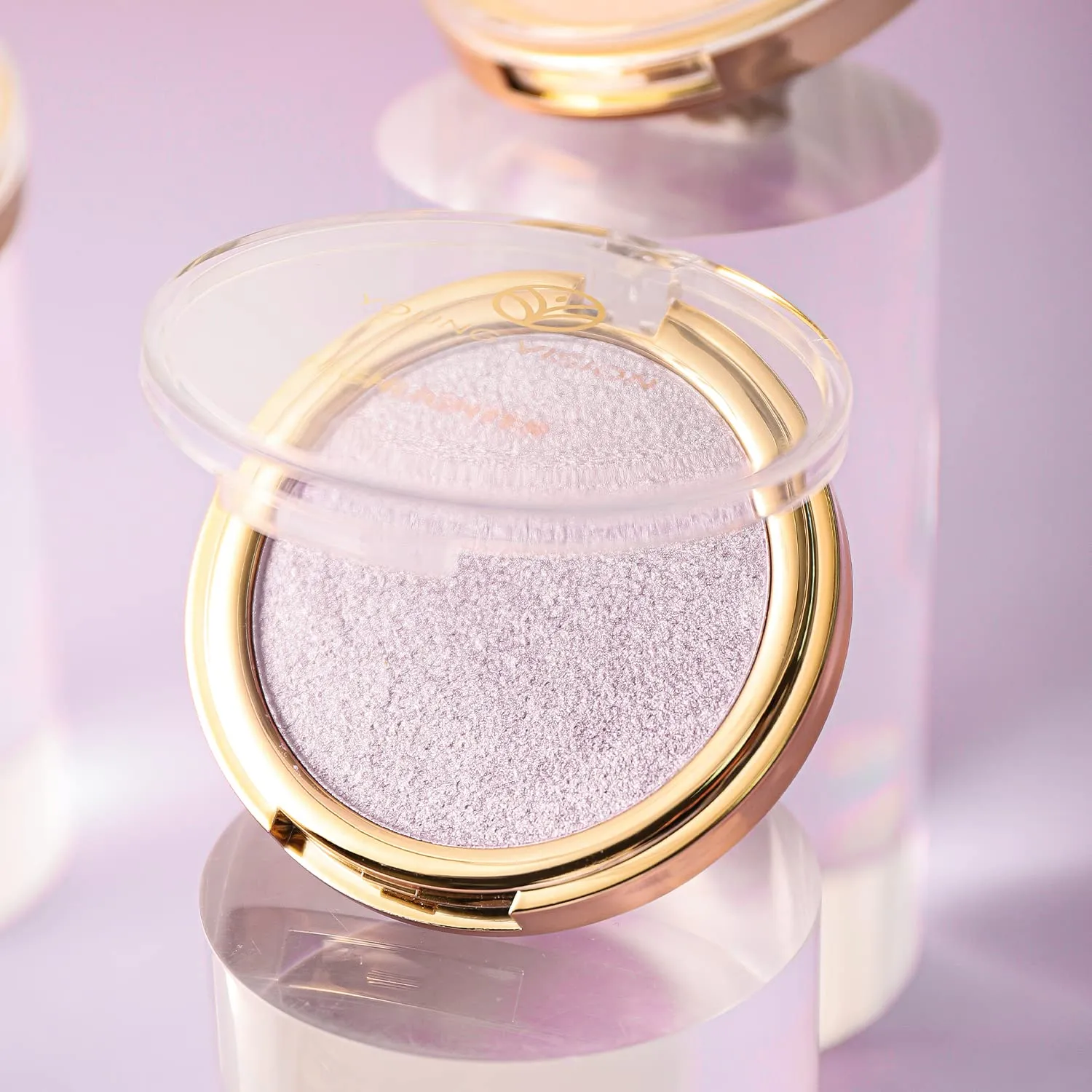 YOUNG VISION Baked Highlighter Powder Palette, Sheer Pearl Shimmer Shades for Face Highlighter Makeup, Highly Pigmented Iluminadores de Maquillaje, 0.19 Oz(Pack of 1)
